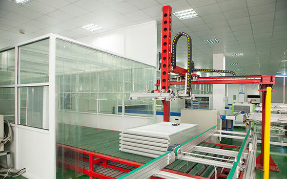 China Carregando e descarregando o painel solar que faz a máquina para os módulos do picovolt, máquina de manipulação fornecedor